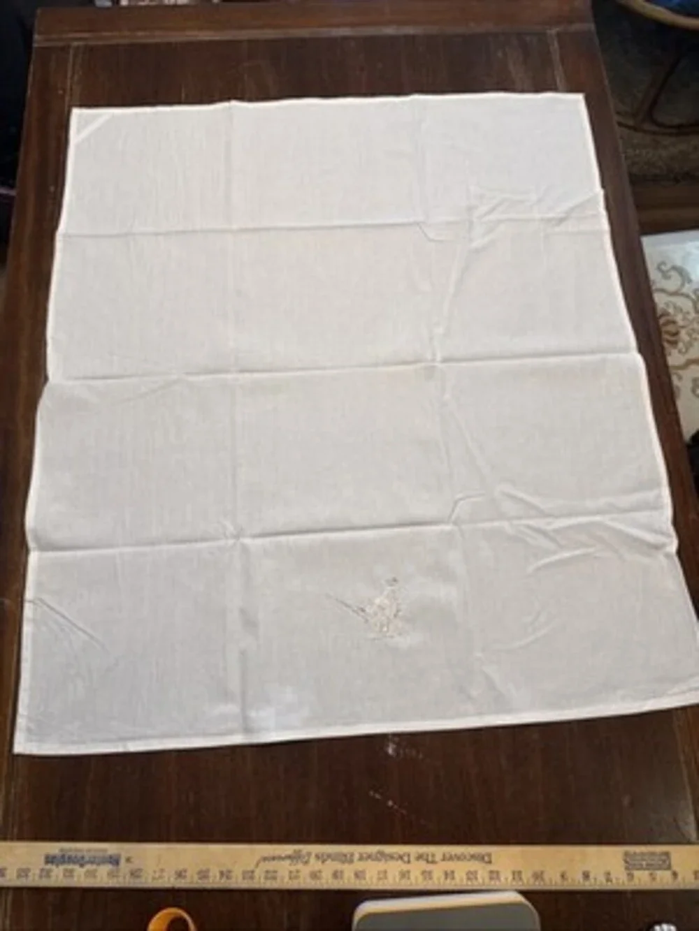 Vintage Set Of 4 Linen Tablecloths Embroidered Pheasants 33”x38”